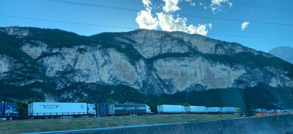 Drammatico incidente sull'A22: ancora code e rallentamenti sull'autostrada all'altezza di Trento